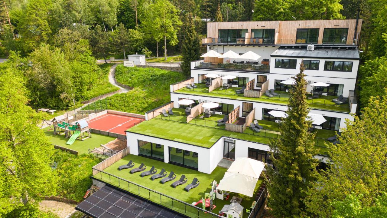 ידובניצה Hotel Kras מראה חיצוני תמונה