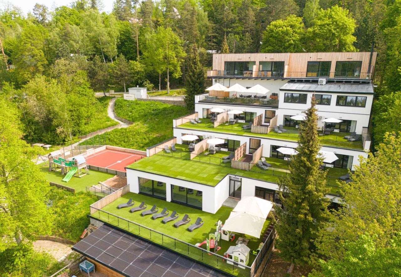 ידובניצה Hotel Kras מראה חיצוני תמונה